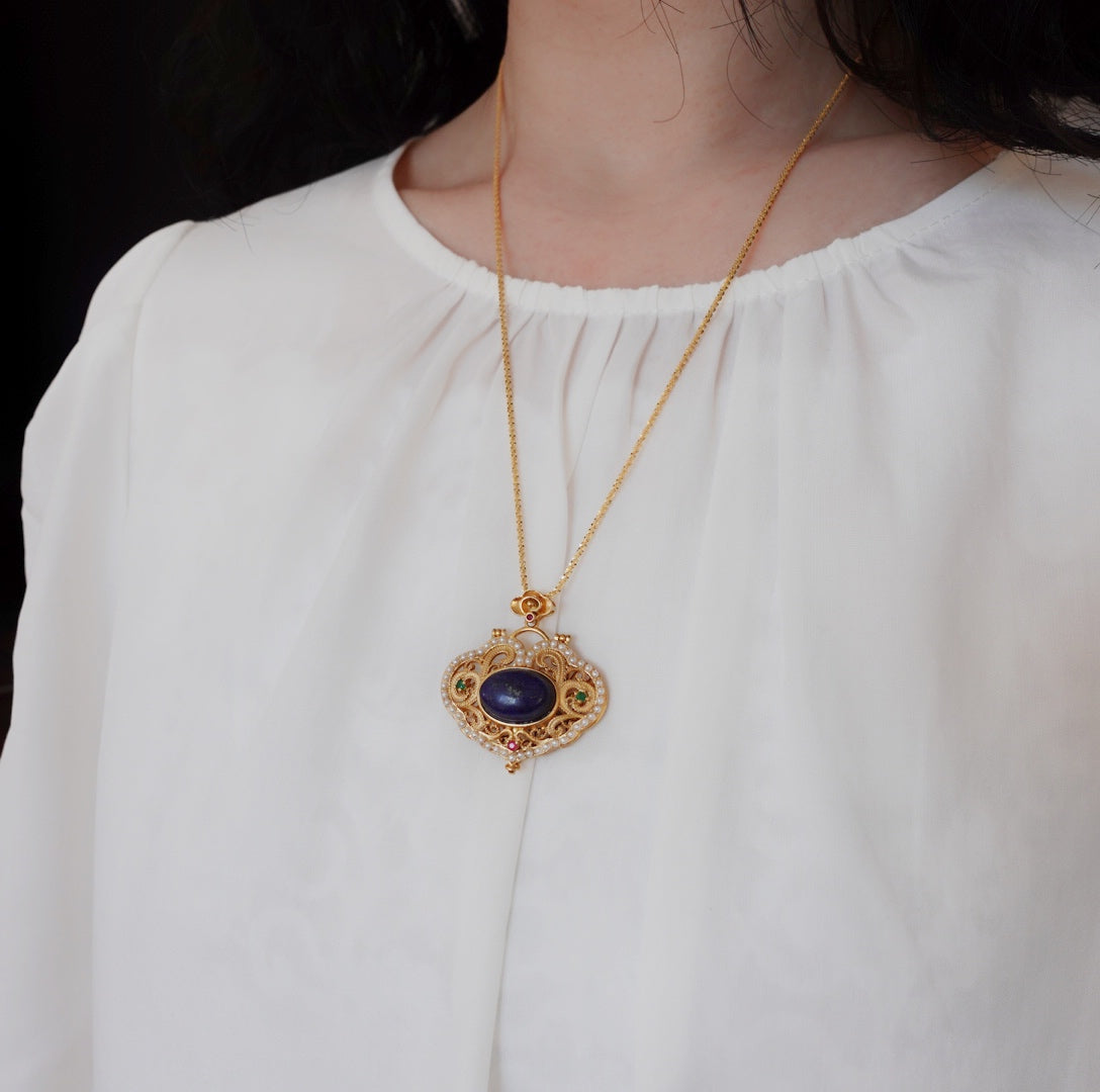 Antique Style Lapis Ruyi Locket Pendant Necklace - Yun Boutique