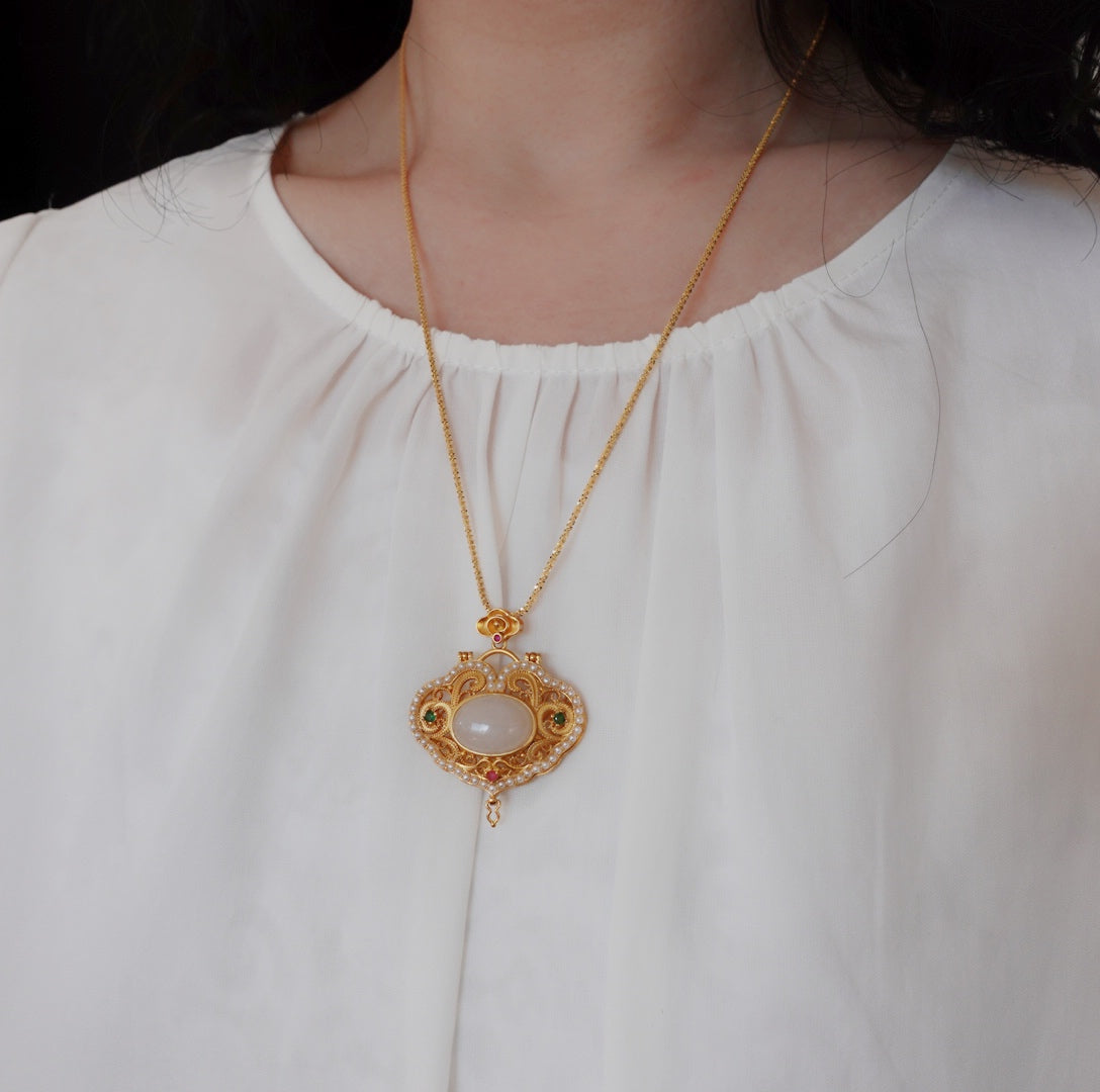 Ruyi Locket Necklace - Jade - Yun Boutique