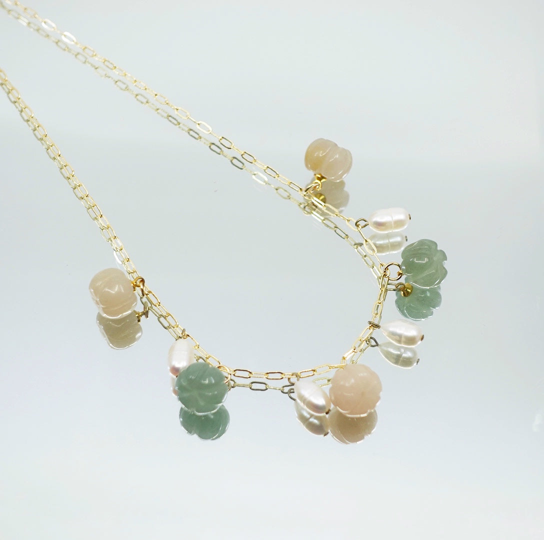 Gemstone Pumpkin Necklace - Creamy Green