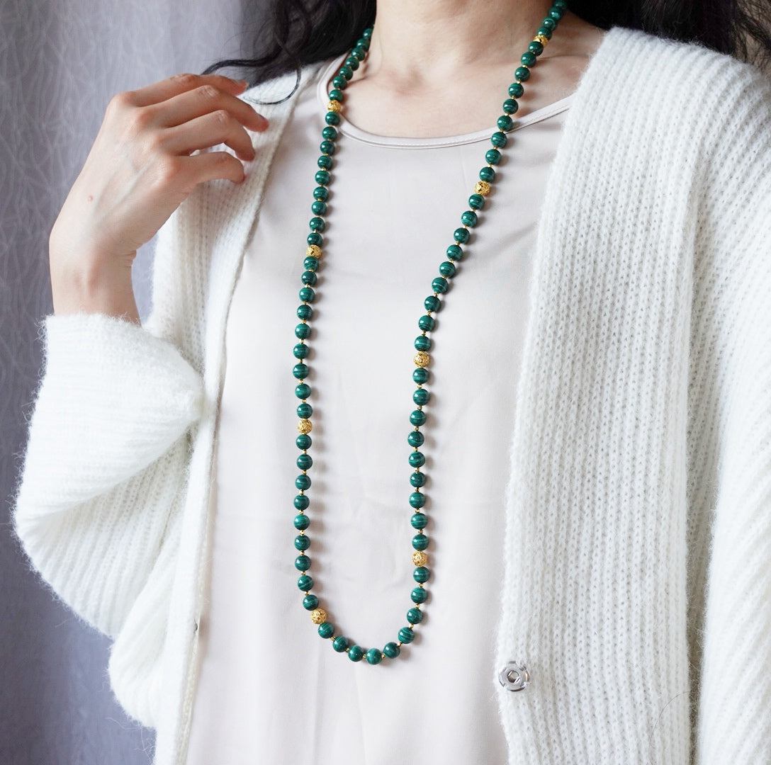 Return to Origin Multi-Style Malachite Beaded Necklace Modeling - Yun Boutique