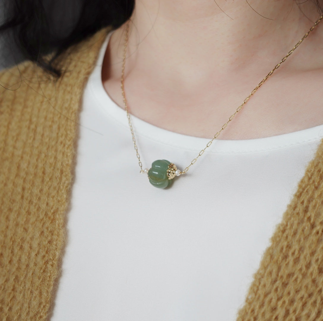 Floating Gemstone Pumpkin Necklace (Multicolor) - Yun Boutique