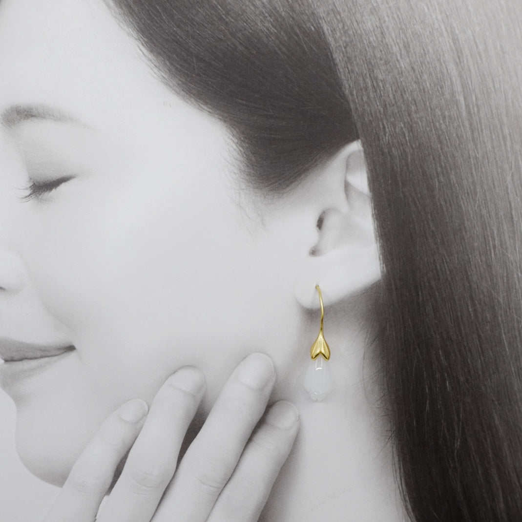 White Jade Orchid Earrings - Yun Boutique