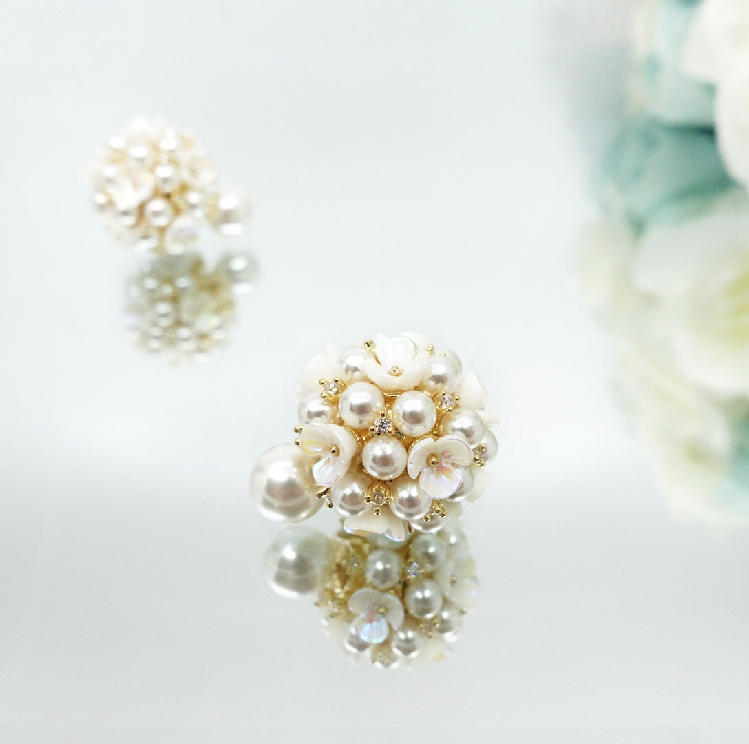 Flower Bouquet Pearl Stud Earrings