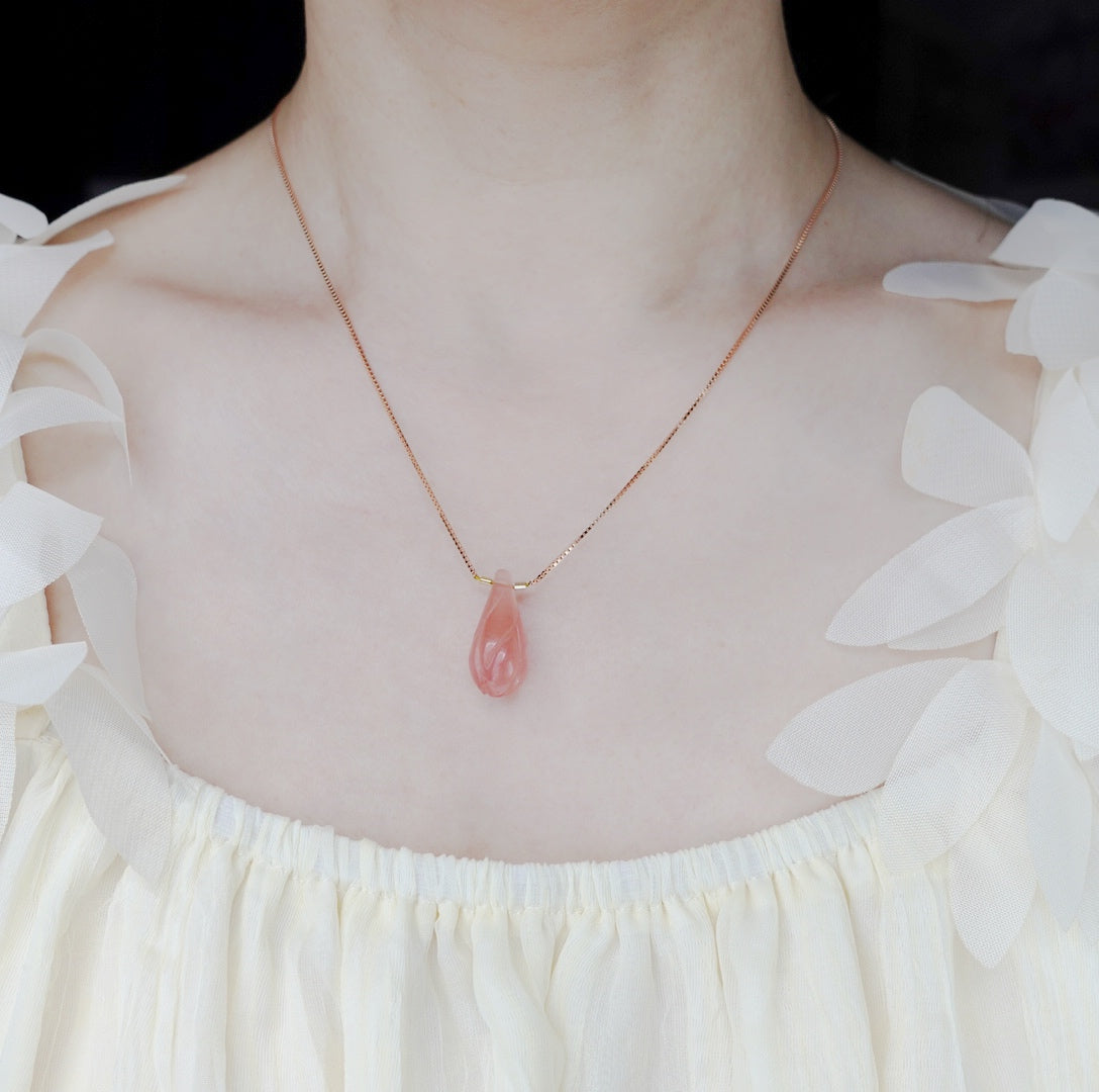 Elf Forest Strawberry Quartz Petal Necklace