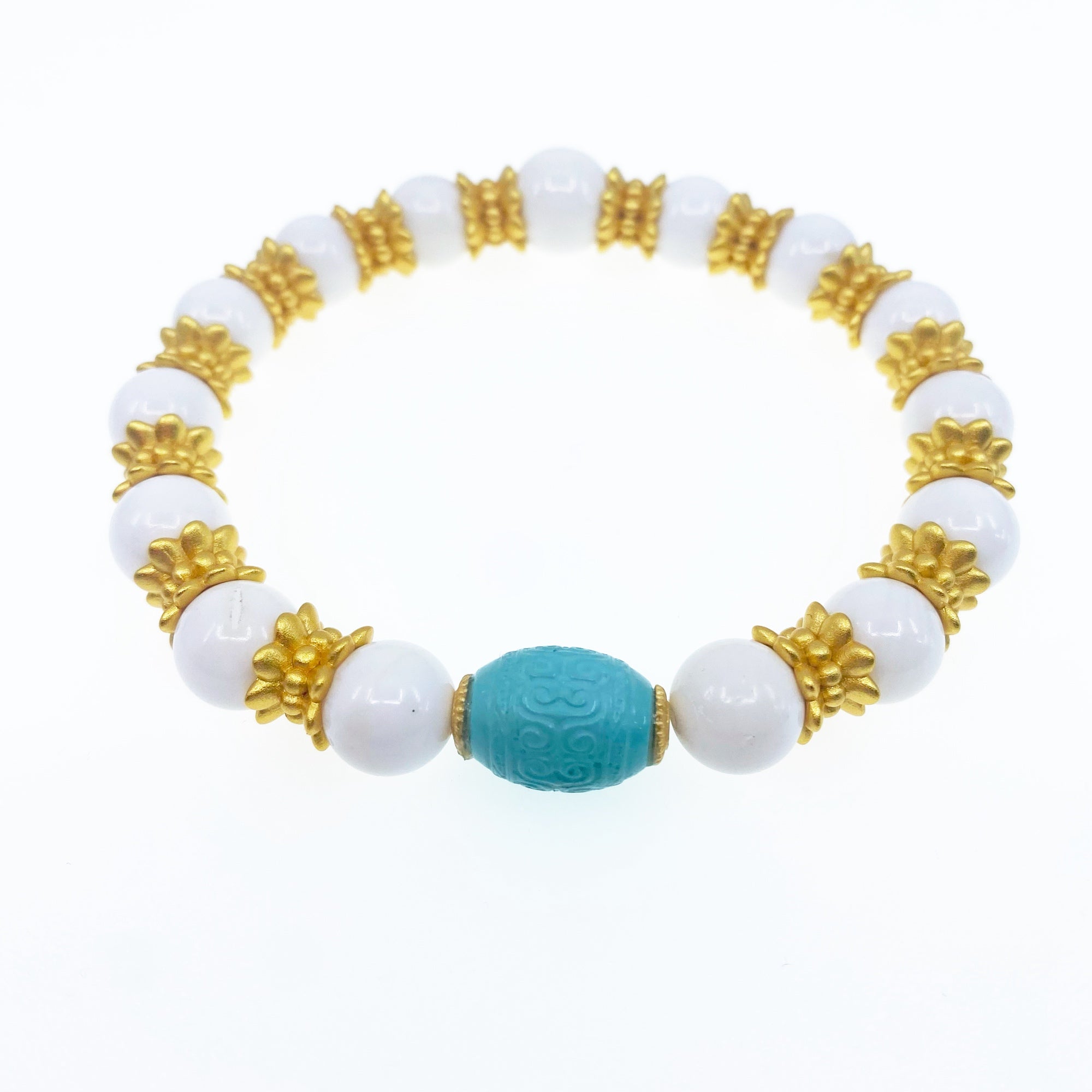 Realm of Peace Tridacna Bracelet - Yun Boutique