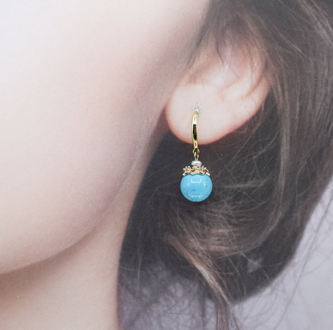 Turquoise Howlite Dangle Earrings - Yun Boutique