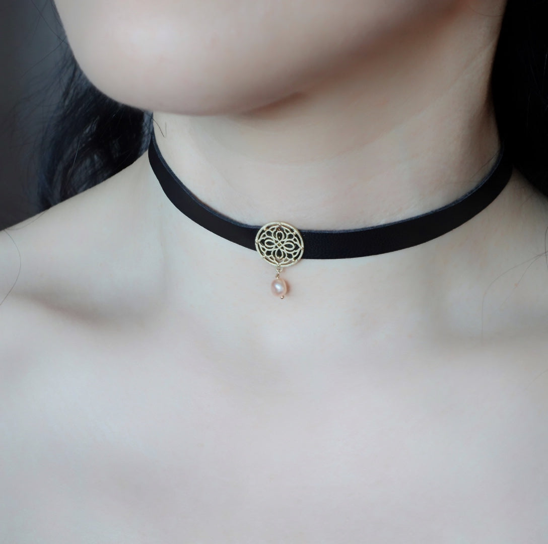 Black Leather Choker Necklace - Yun Boutique