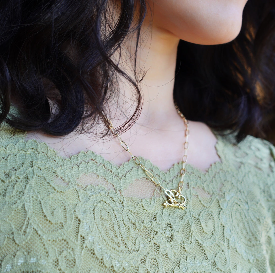 Elf Forest Wood Pattern Necklace Gold