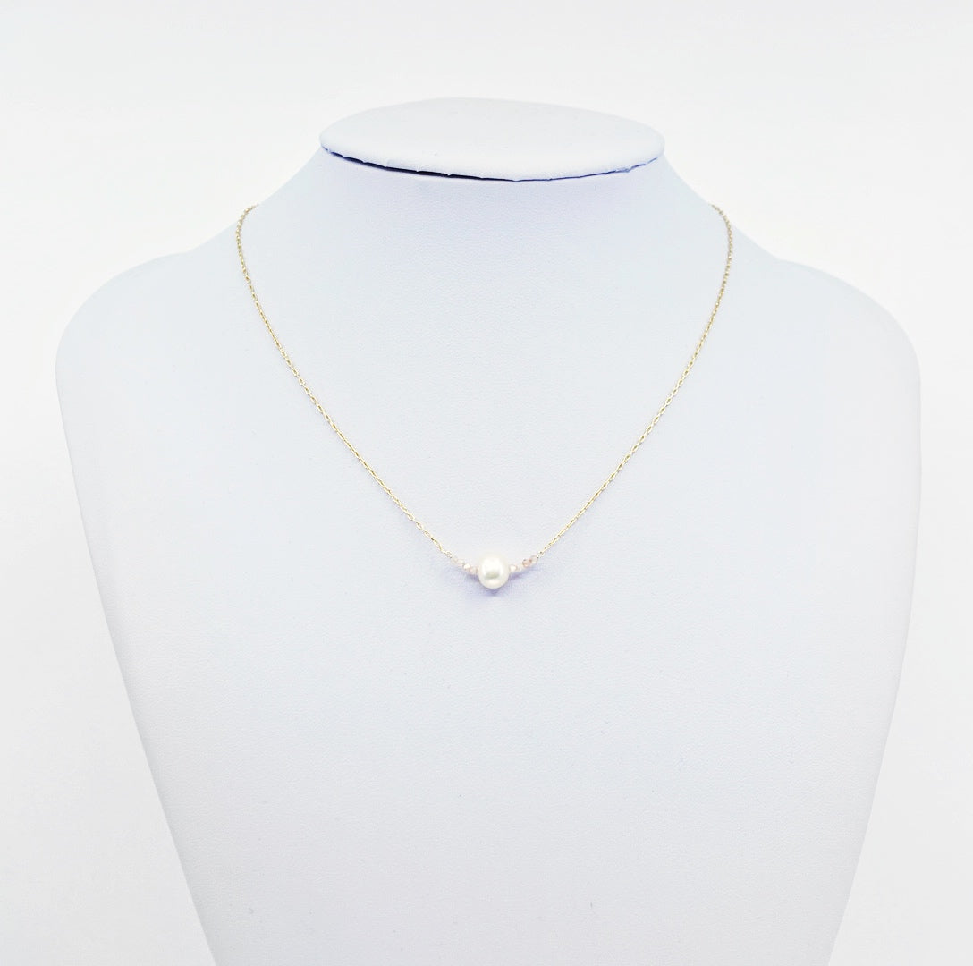 Yun Boutique Floating Pearl Necklace