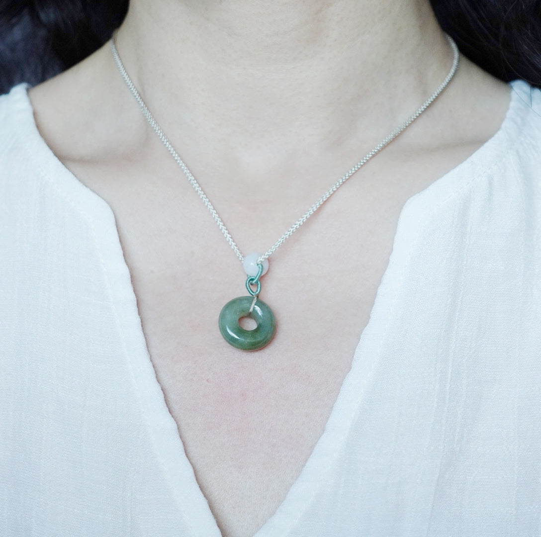 Green Jadeite Donut Pendant Necklace - Yun Boutique