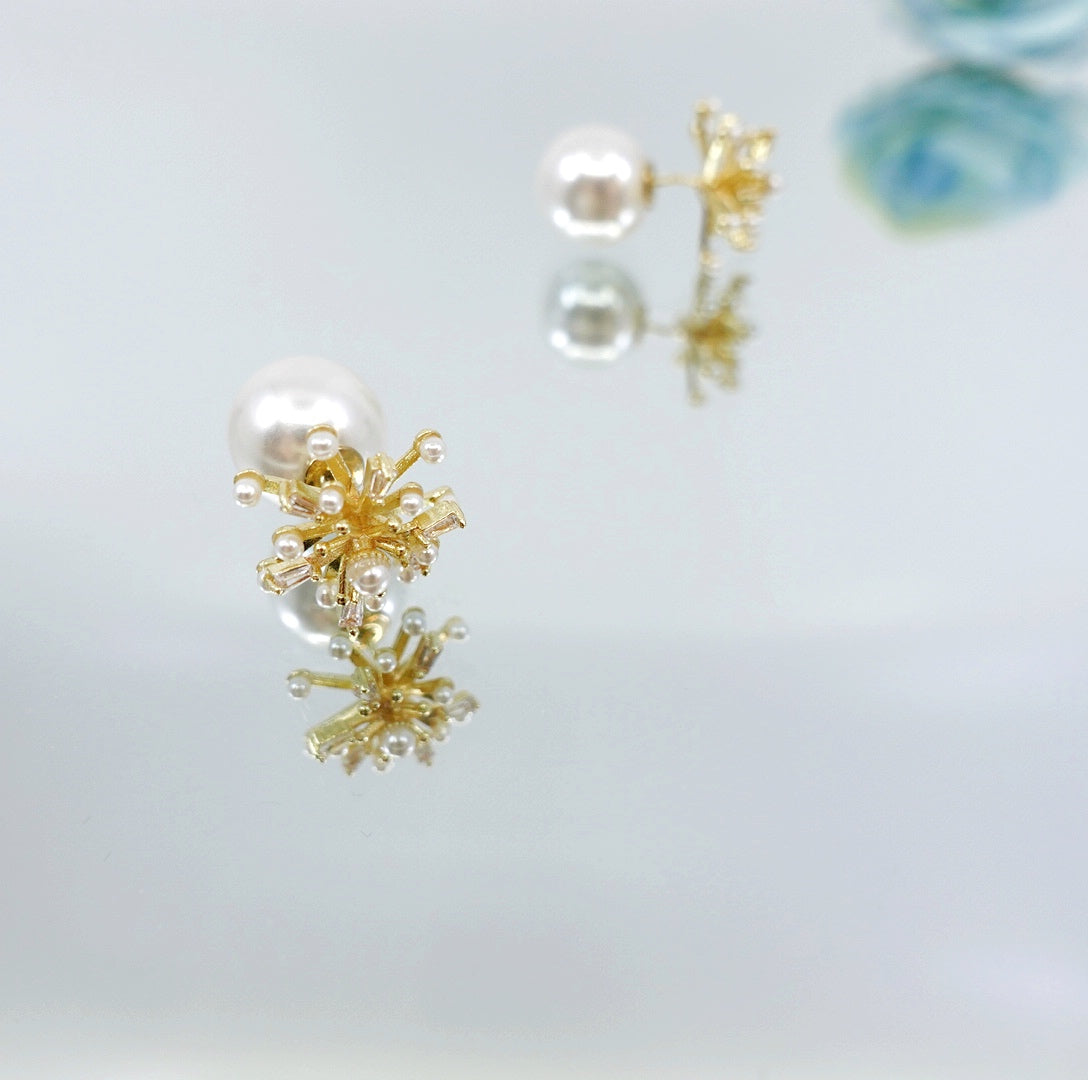 Firework Zircon and Pearl Stud Earrings - Yun Boutique