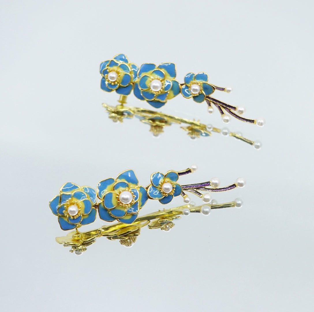 Imitation Kingfisher Statement Flower Studs - Yun Boutique