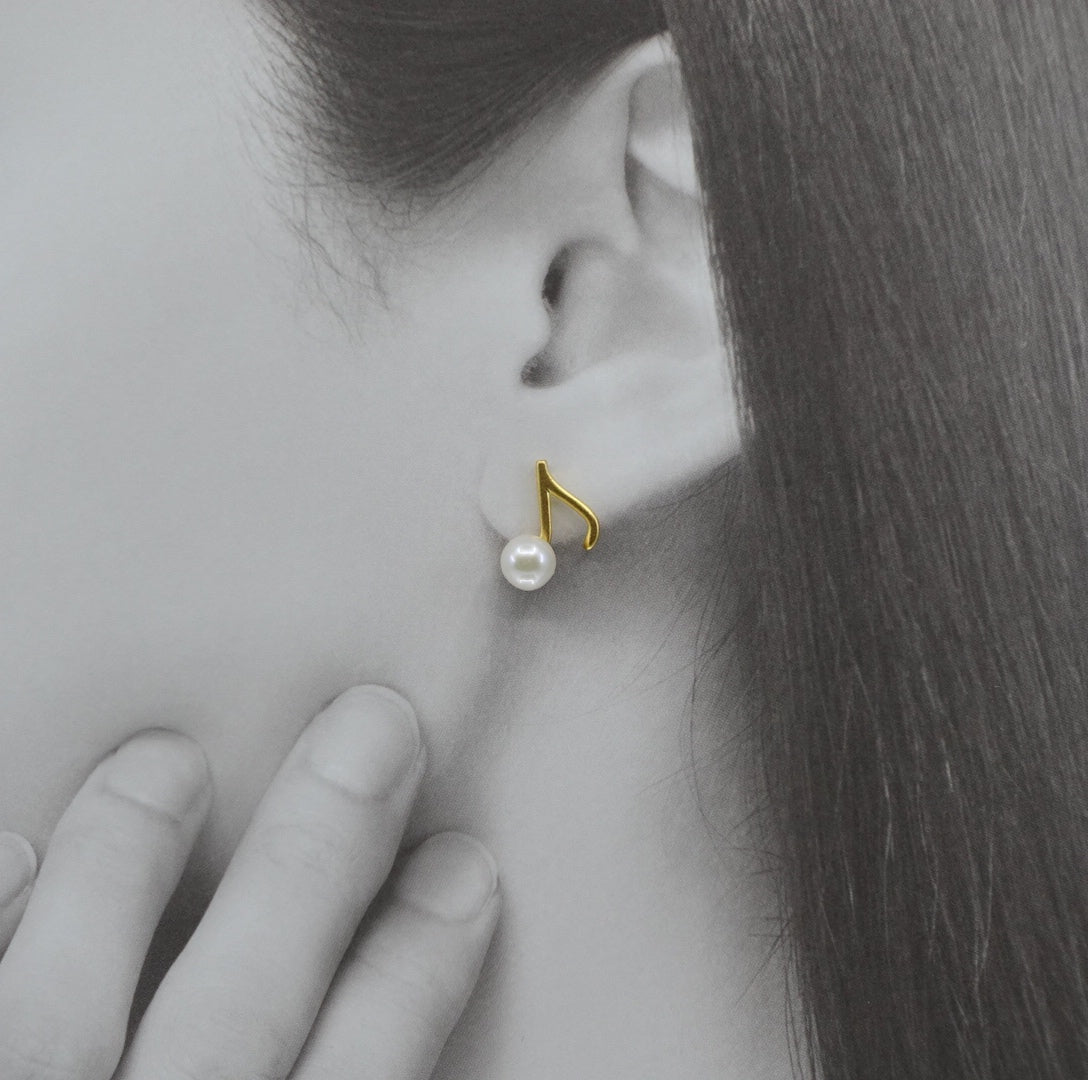 Asymmetrical Musical Notes Stud Earrings - Yun Boutique