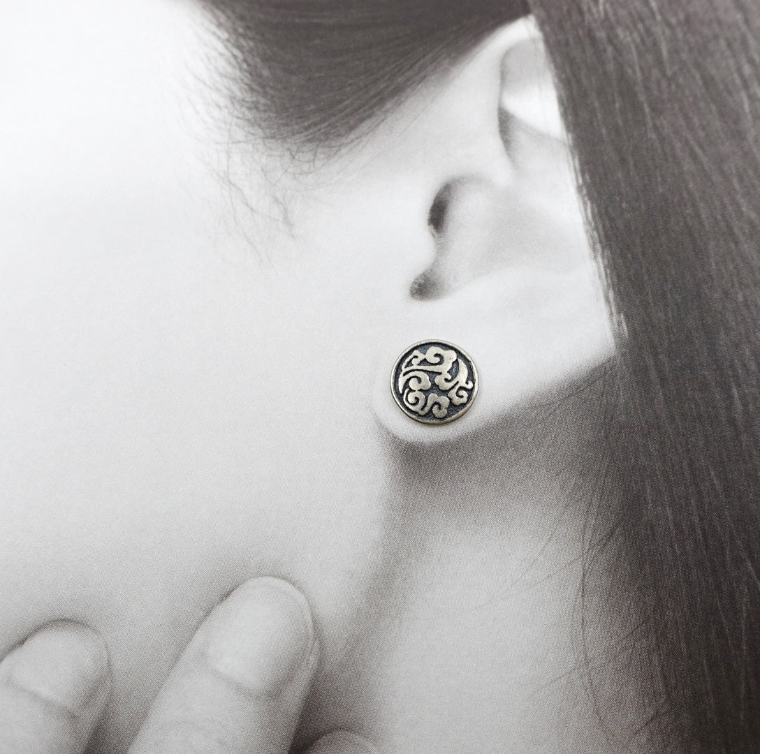 Auspicious Clouds Studs Silver