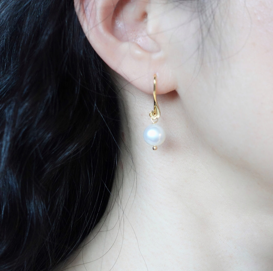 Auspicious Cloud Pearl Earrings - Yun Boutique