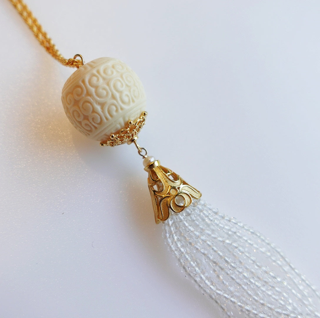 Auspicious Clouds Corozo Nuts Tassel Necklace - Yun Boutique