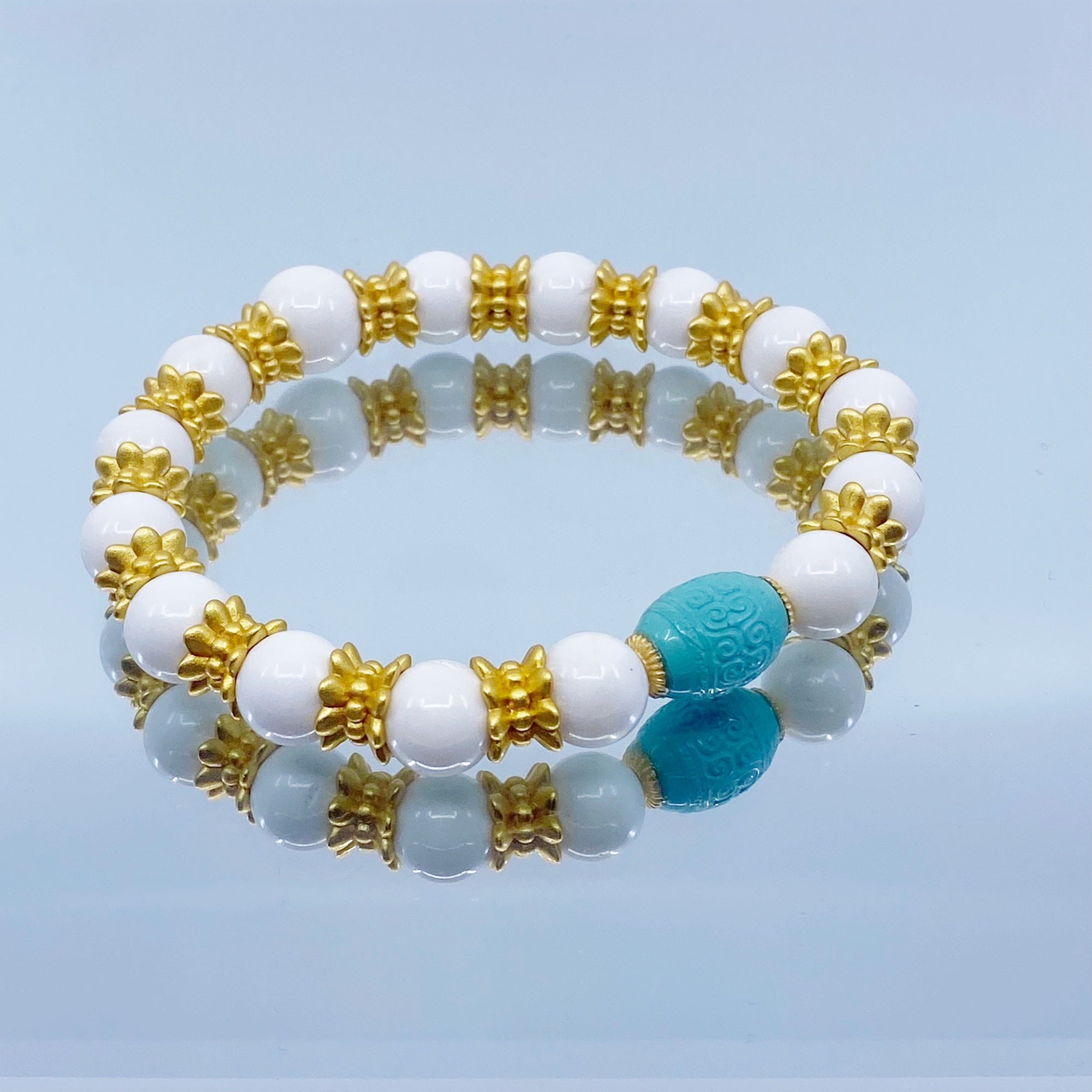 Realm of Peace Tridacna Bracelet - Yun Boutique