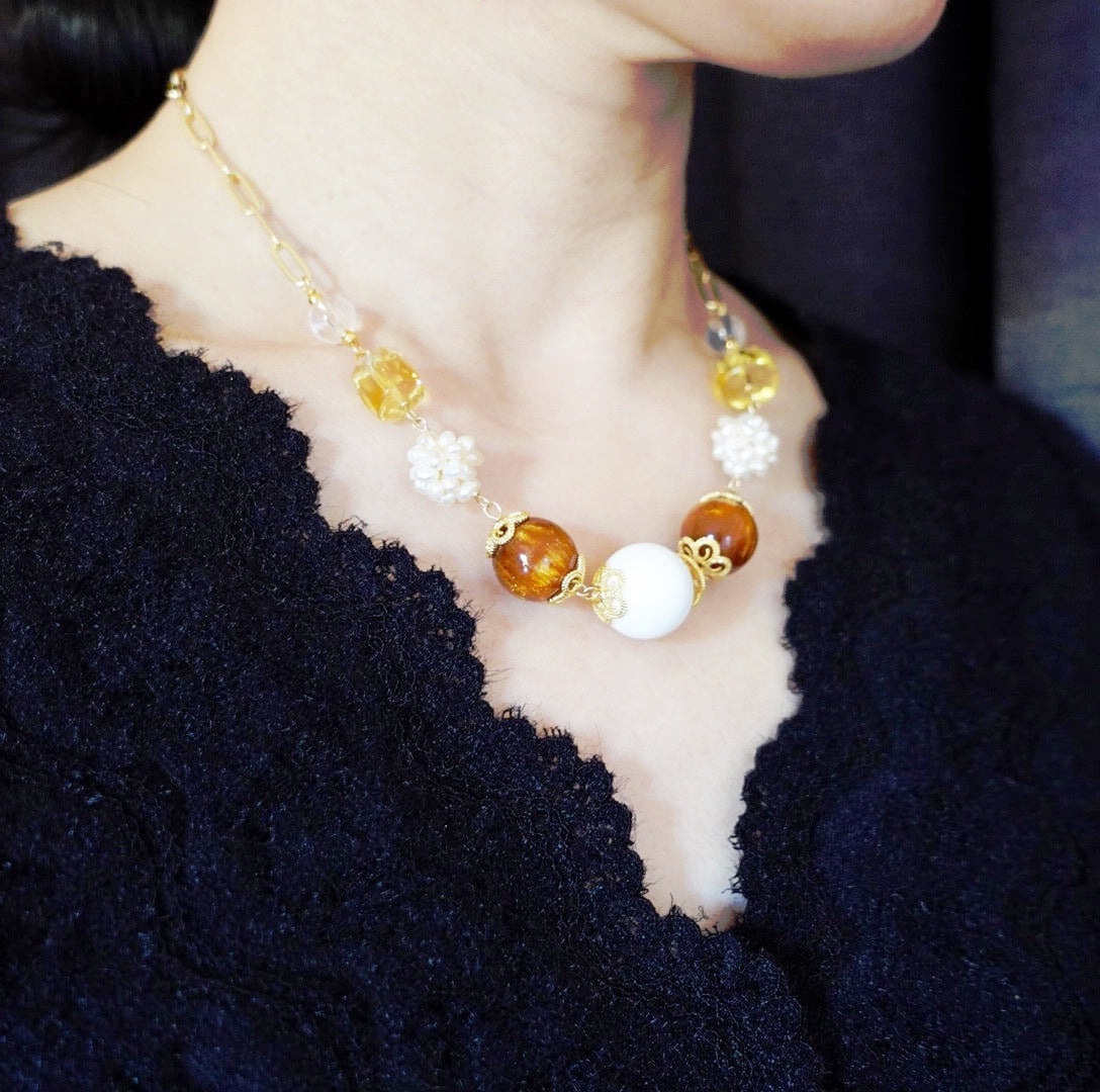 Autumn Gemstone Necklace - Yun Boutique