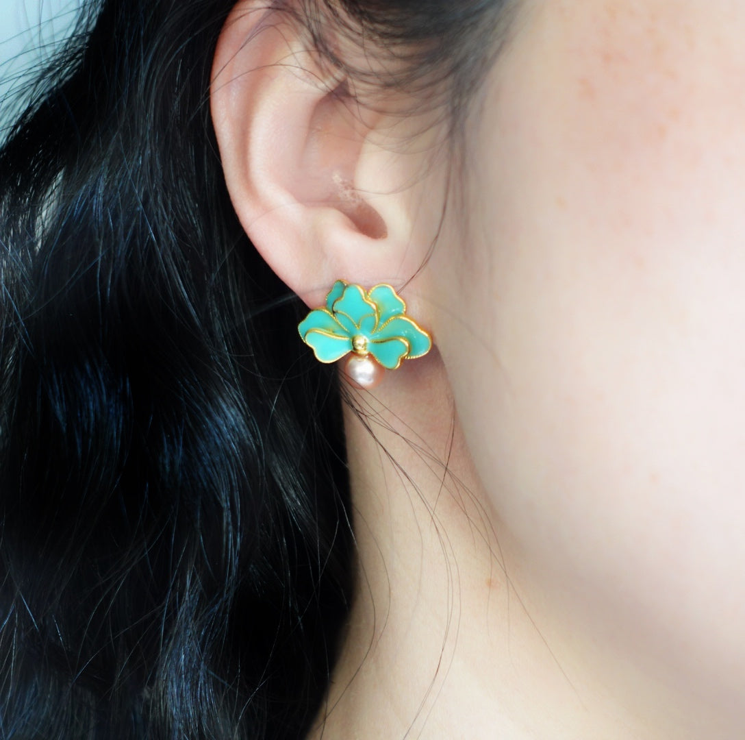 Imitation Kingfisher Flower Studs - Yun Boutique