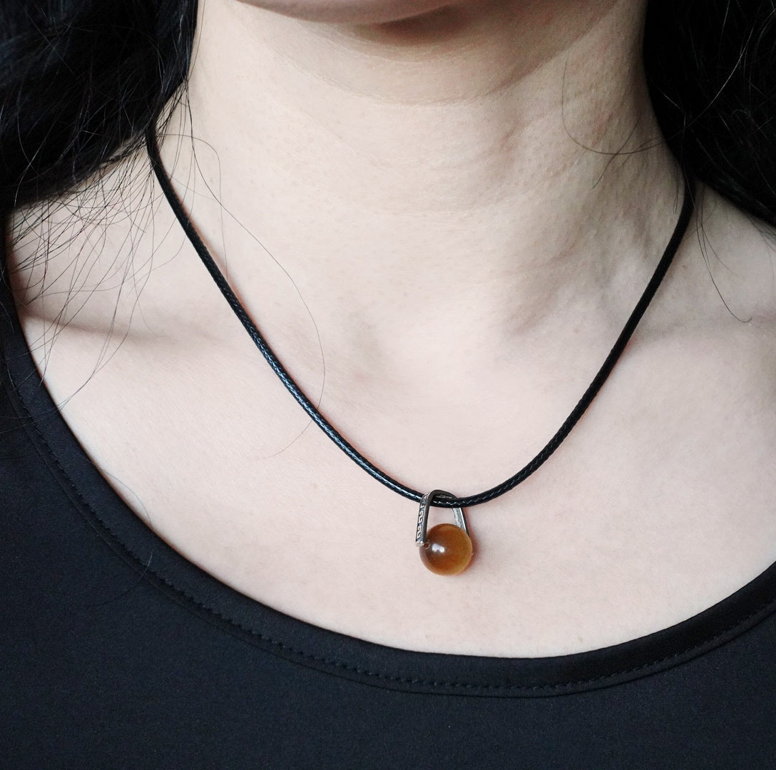 Earth Element Tiger Eye Leather Necklace - Yun Boutique