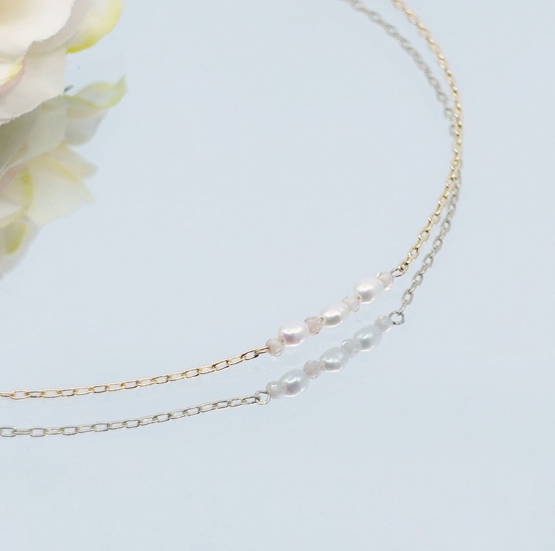 Pearl Line Necklace - Yun Boutique