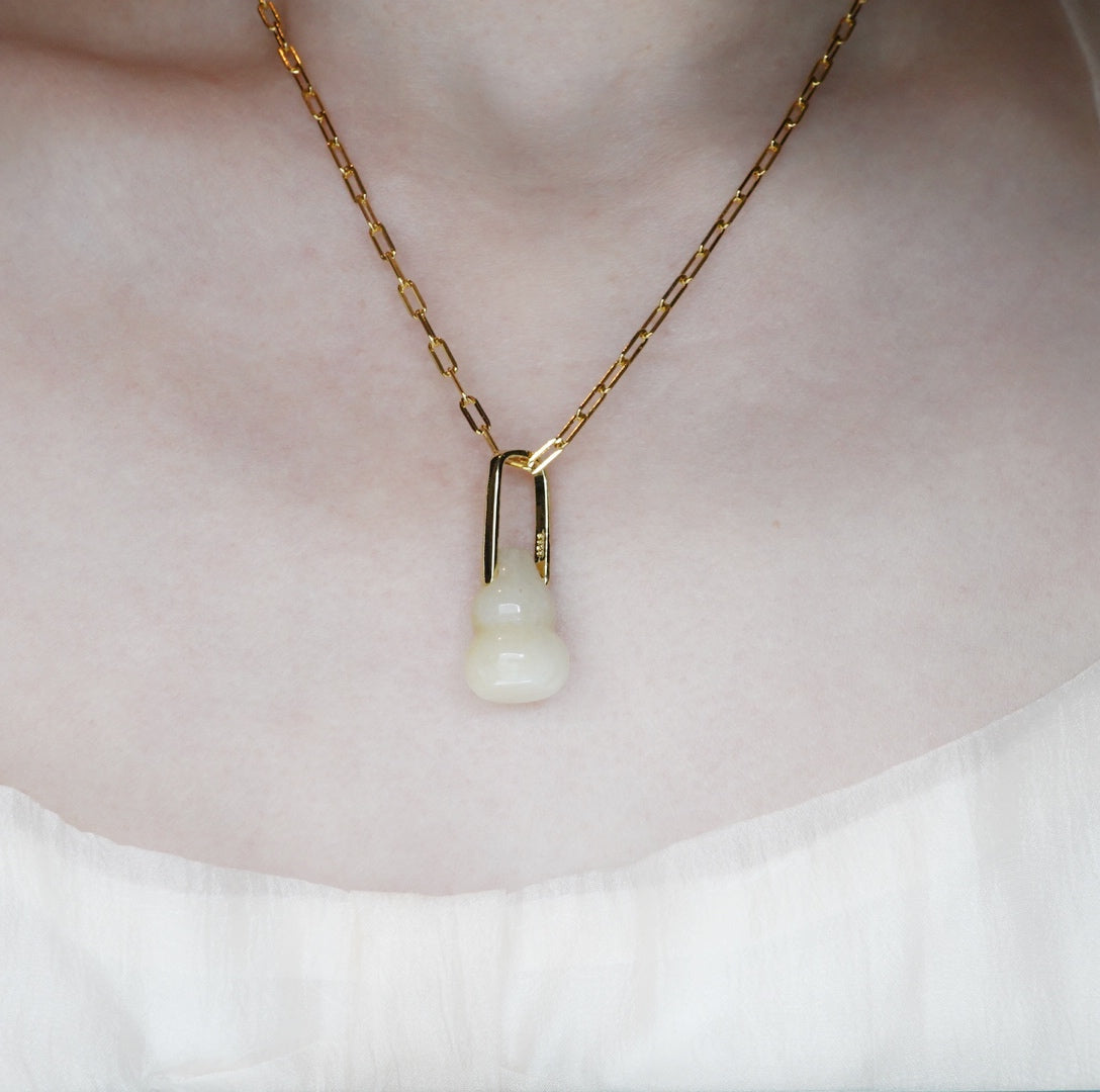 Yellow Jadeite Gourd Necklace