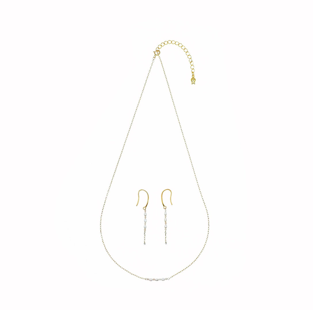 Yun Boutique Pearl Line Necklace and Earrings Set