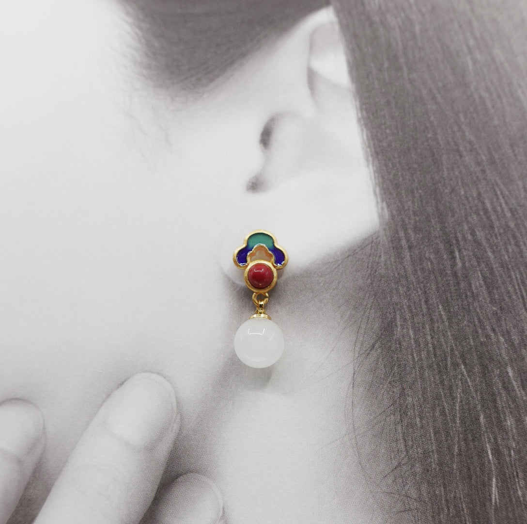 White Jade Enamel Ruyi Earrings - Yun Boutique