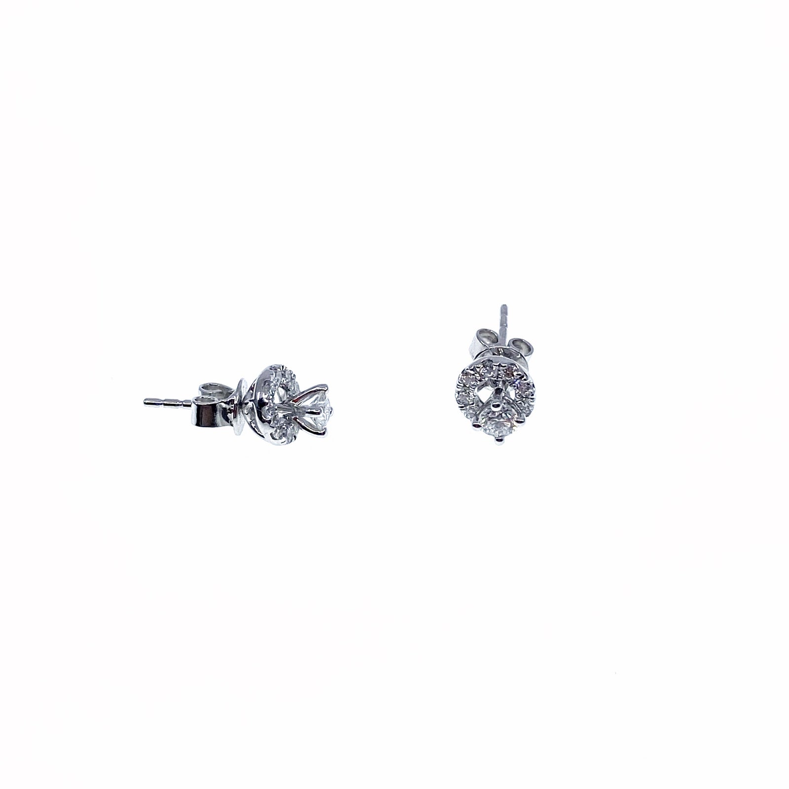 New York Pavé Ring Diamond Studs