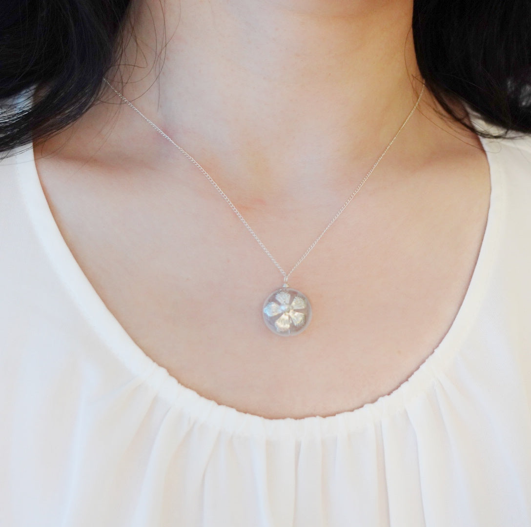 Silver Flower Tourmaline Necklace - Yun Boutique