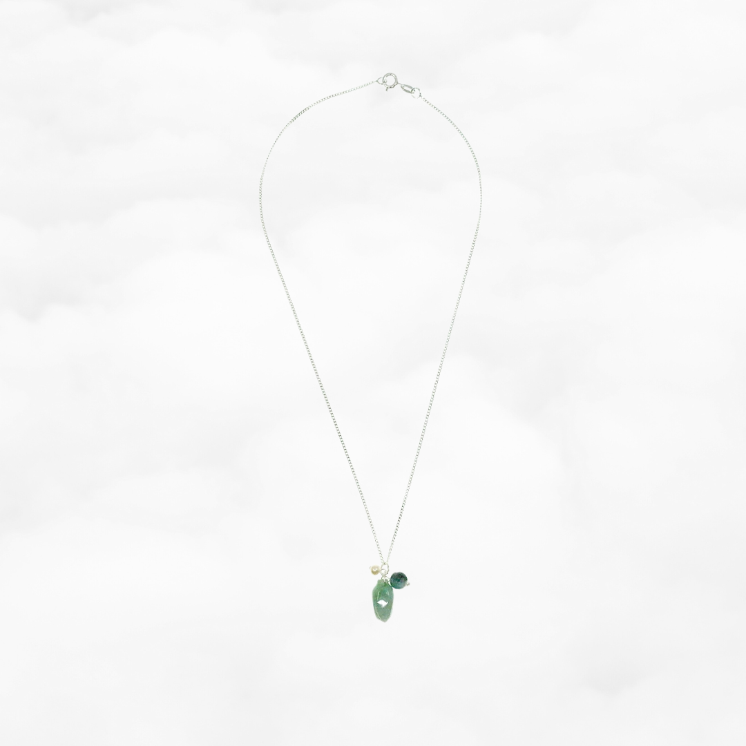 Silver Jade Flower Necklace - Yun Boutique