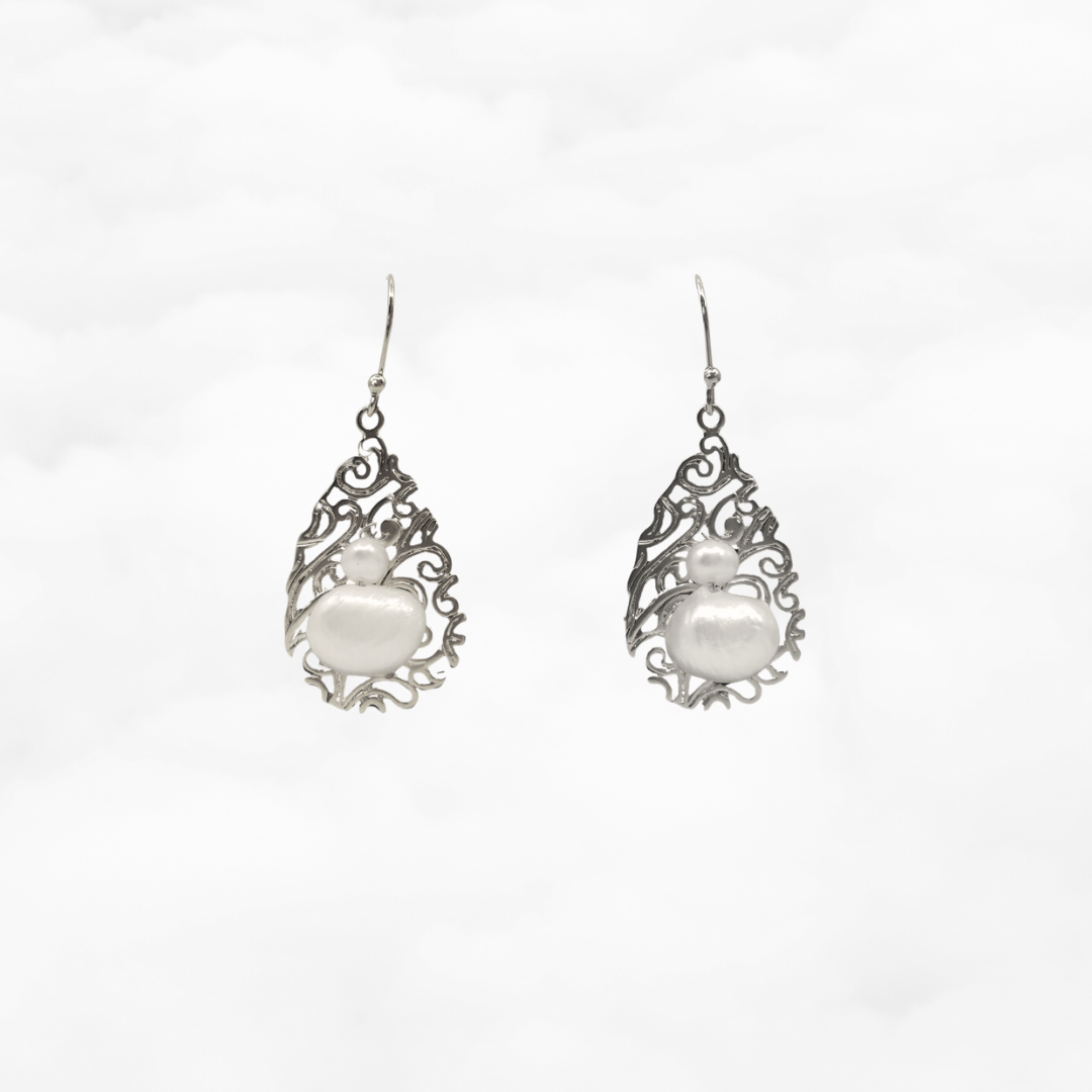 Filigree Pearl Earrings Silver - Yun Boutique