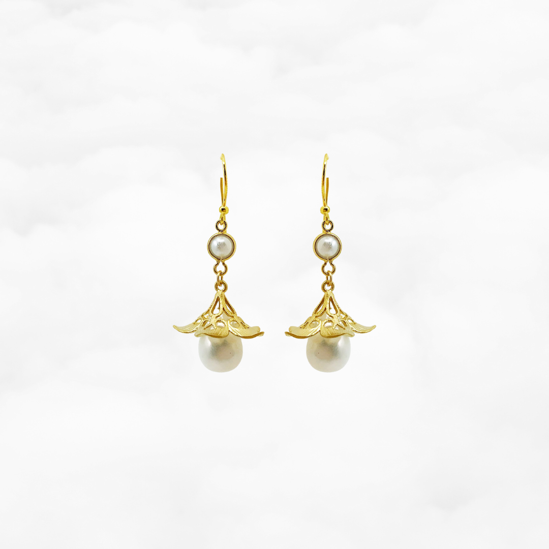 Gold Trumpet Earrings - Yun Boutique