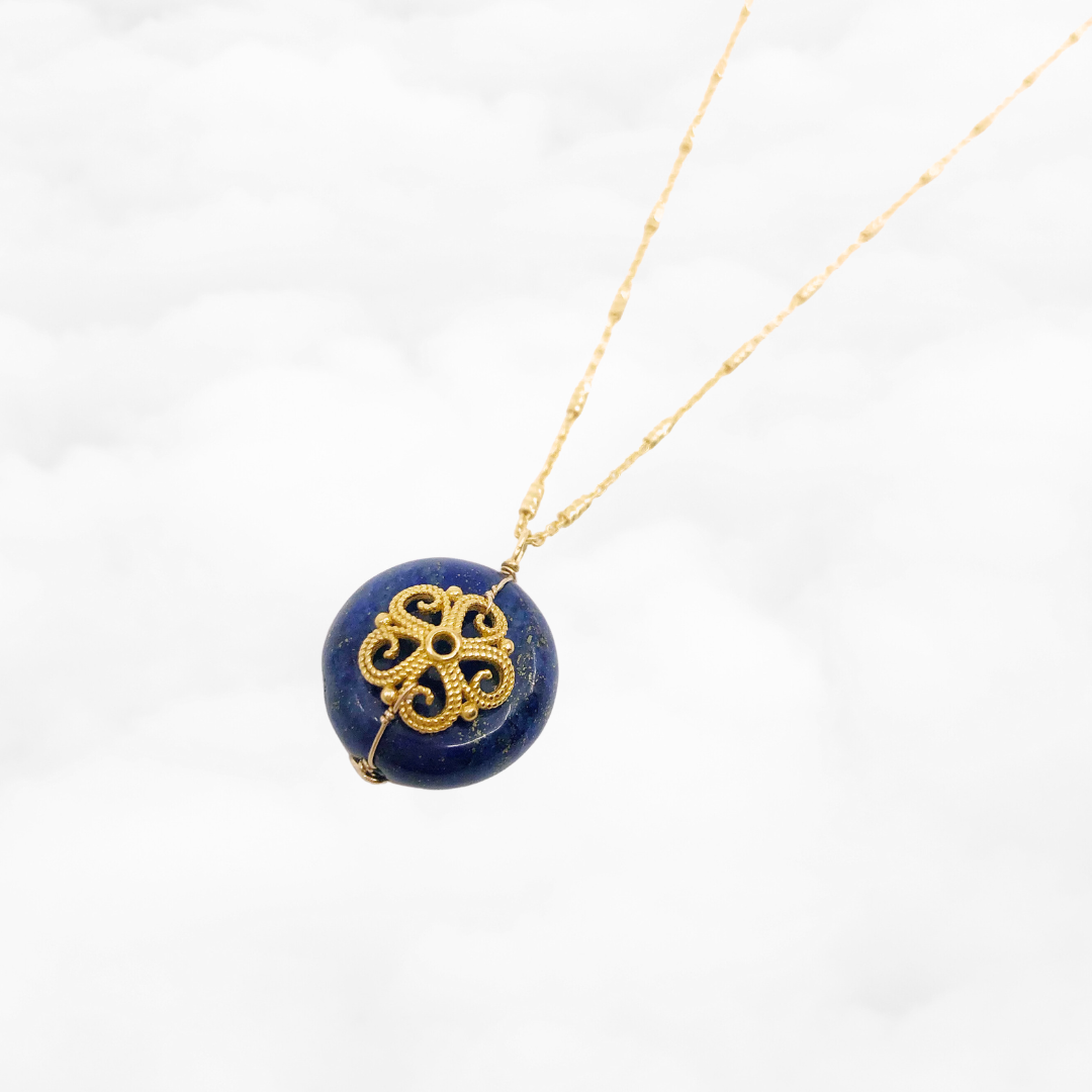 Filigree Flower Lapis Necklace - Yun Boutique