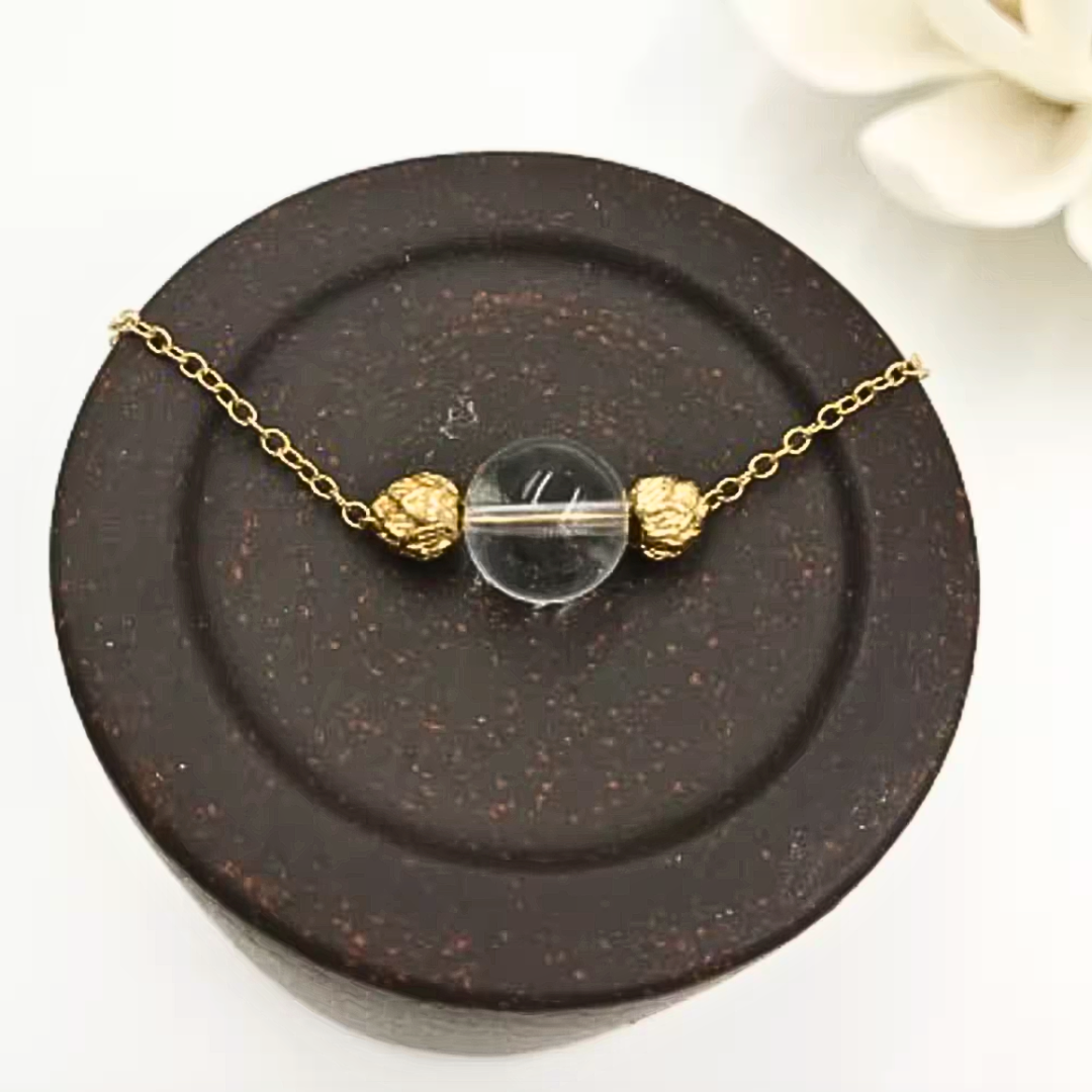 Gold Lotus Crystal Necklace - Yun Boutique