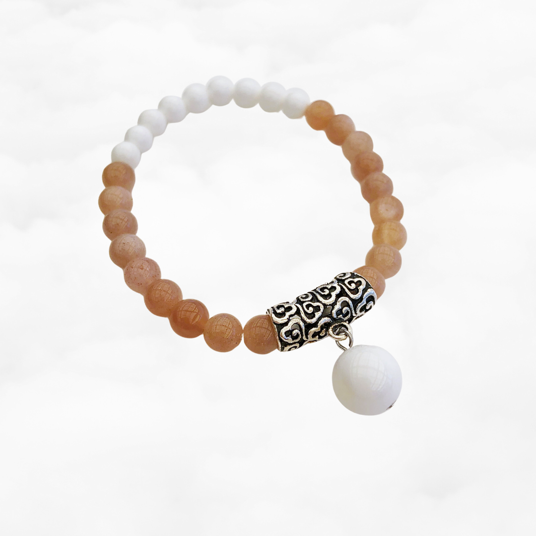 Auspicious Beaded Sunstone and Tridacna Bracelet - Yun Boutique