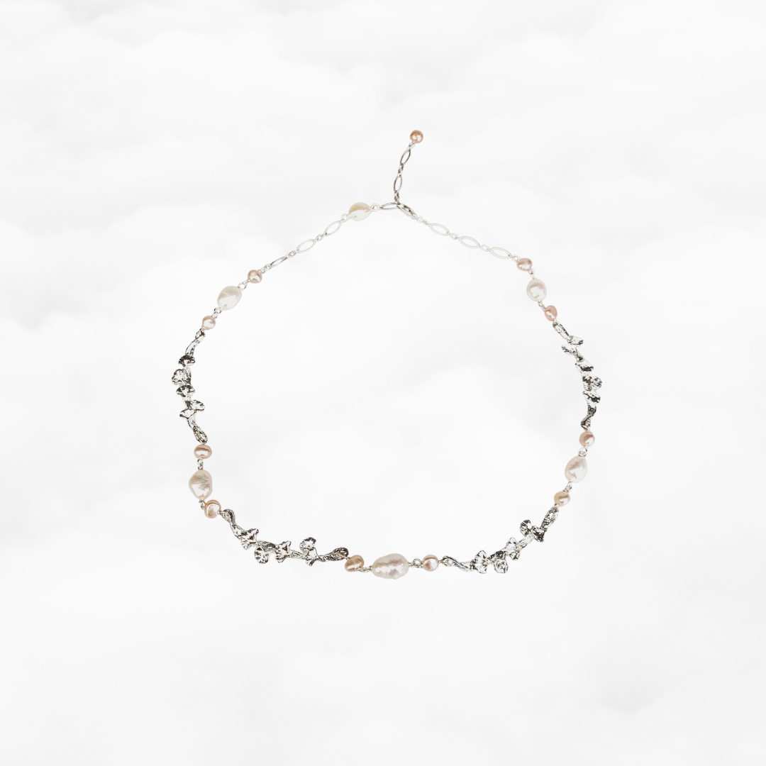 Silver Vine Pearl Necklace - Yun Boutique