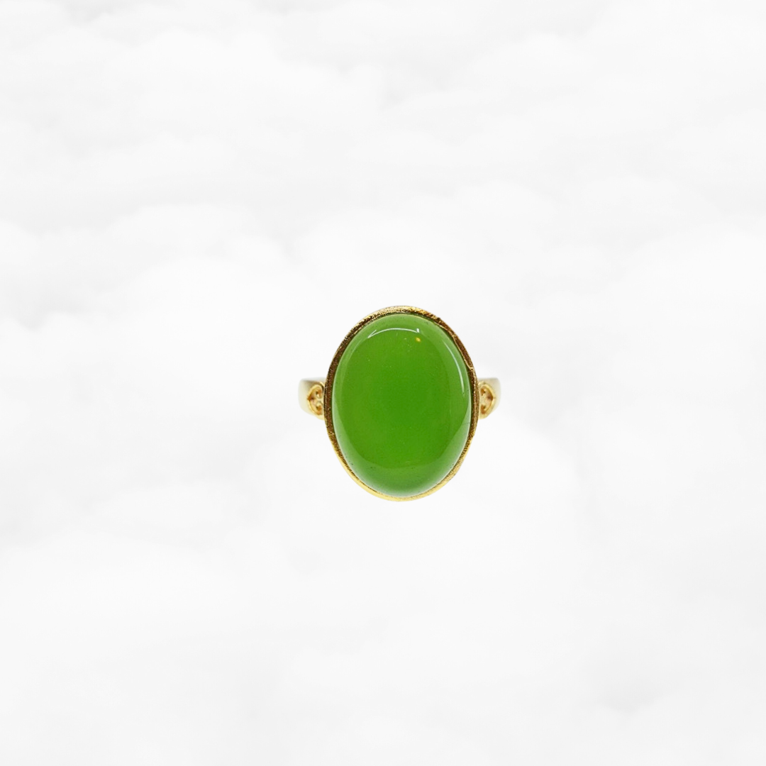 Oval Green Jade Statement Ring - Yun Boutique