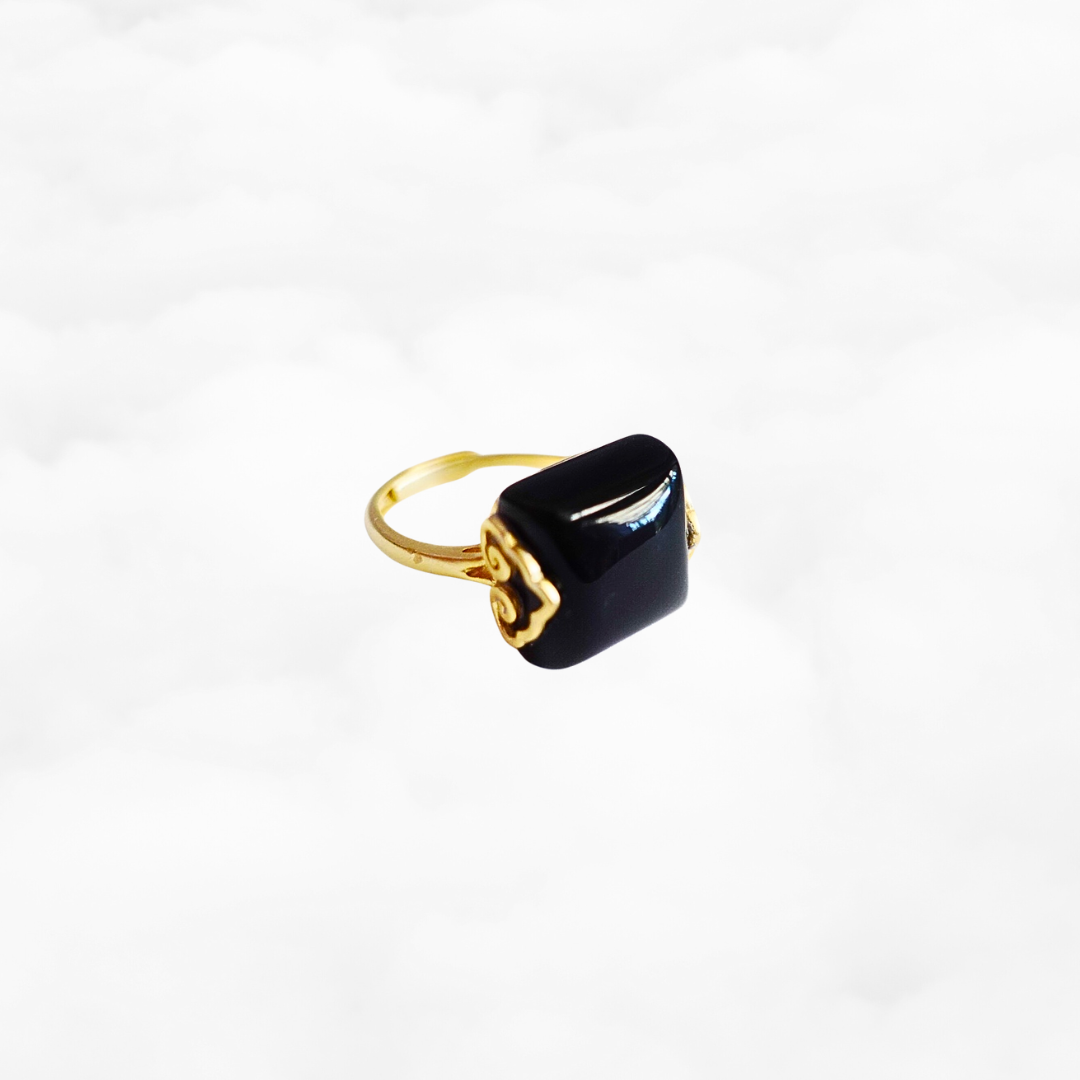 Gold Square Obsidian Ring - Yun Boutique