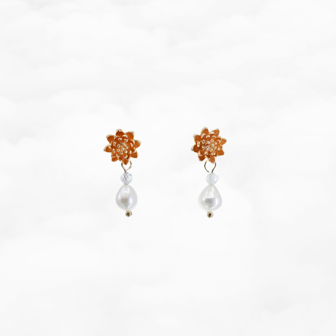 Gold Lotus Pearl Stud Earrings - Yun Boutique