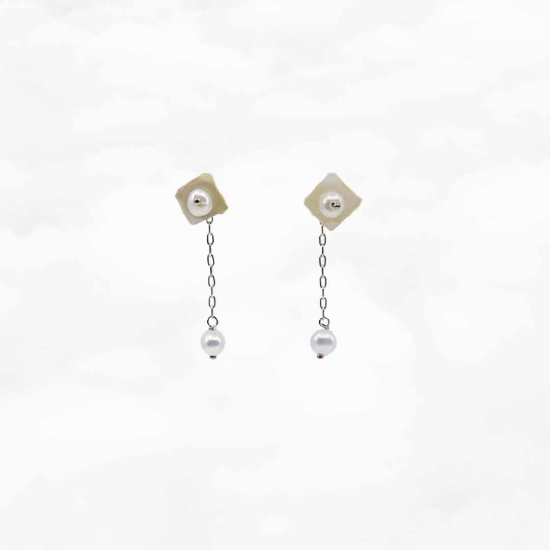 Moonstone and Pearl Stud Earrings - Yun Boutique