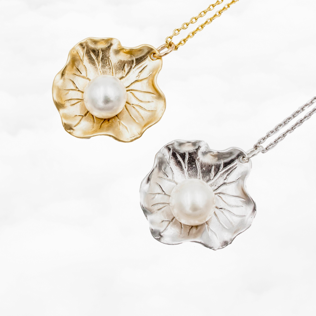 Lotus Leaf Pearl Necklace - Yun Boutique