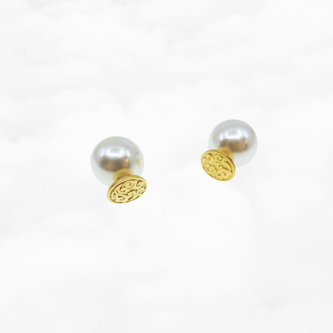 Auspicious Clouds Studs Gold - Yun Boutique