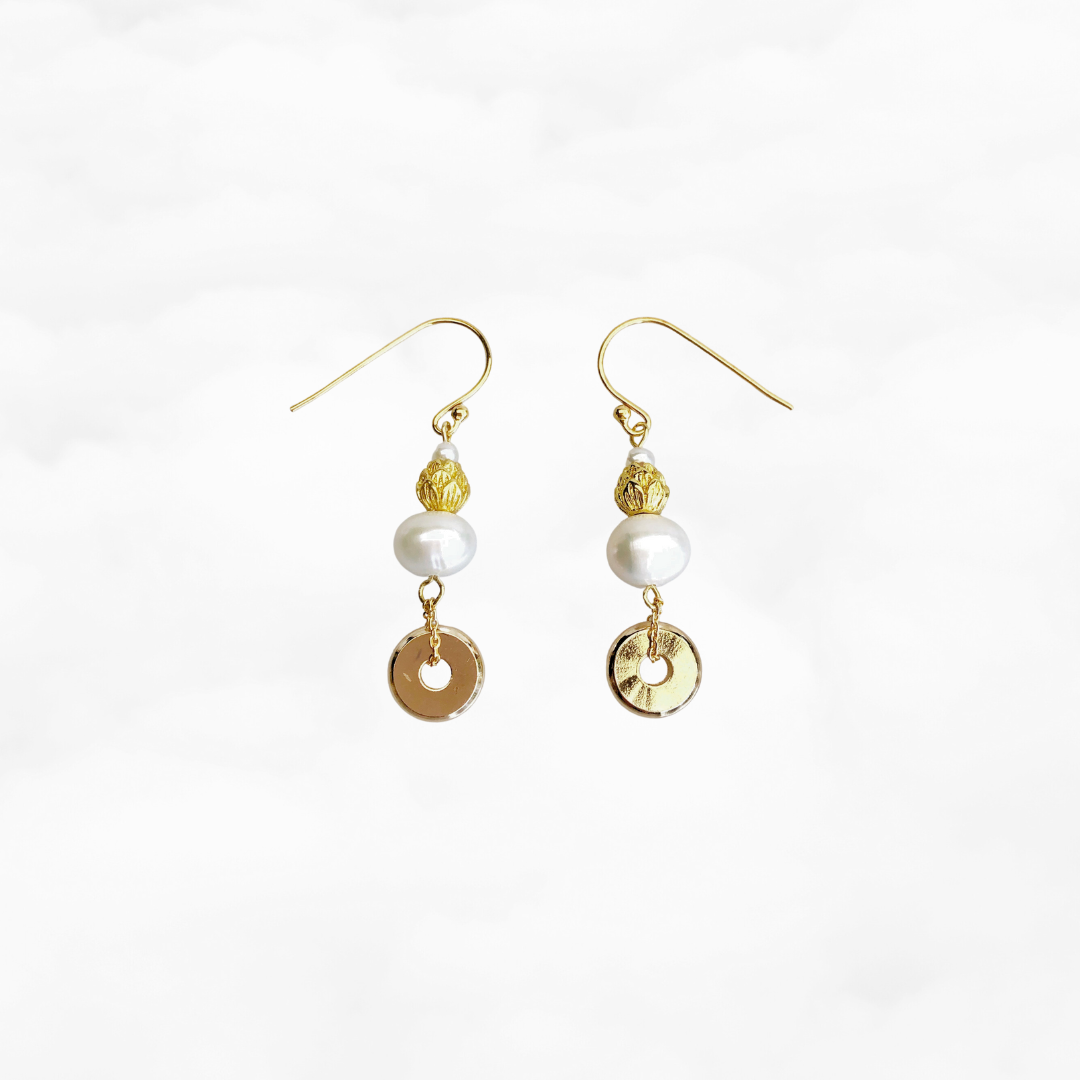 Moon Goddess Earrings - Yun Boutique