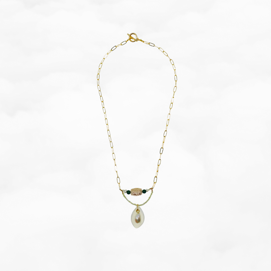 Elf Forest Leaf Necklace Gold - Yun Boutique