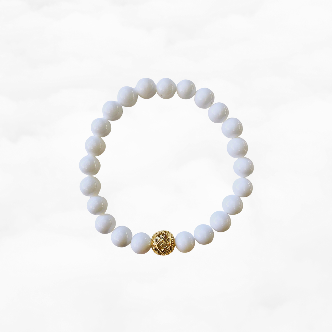 Beaded Tridacna Bracelet with Lotus - Yun Boutique