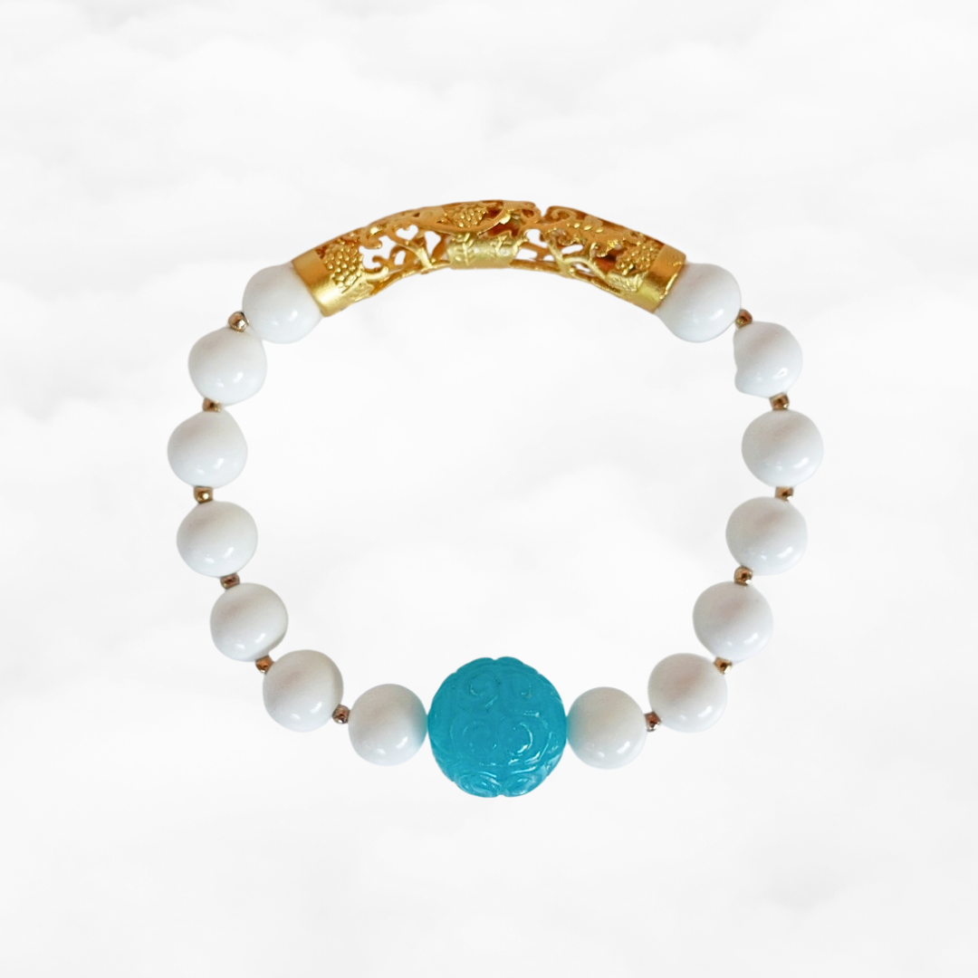 Auspicious Beaded Tridacna Bracelet