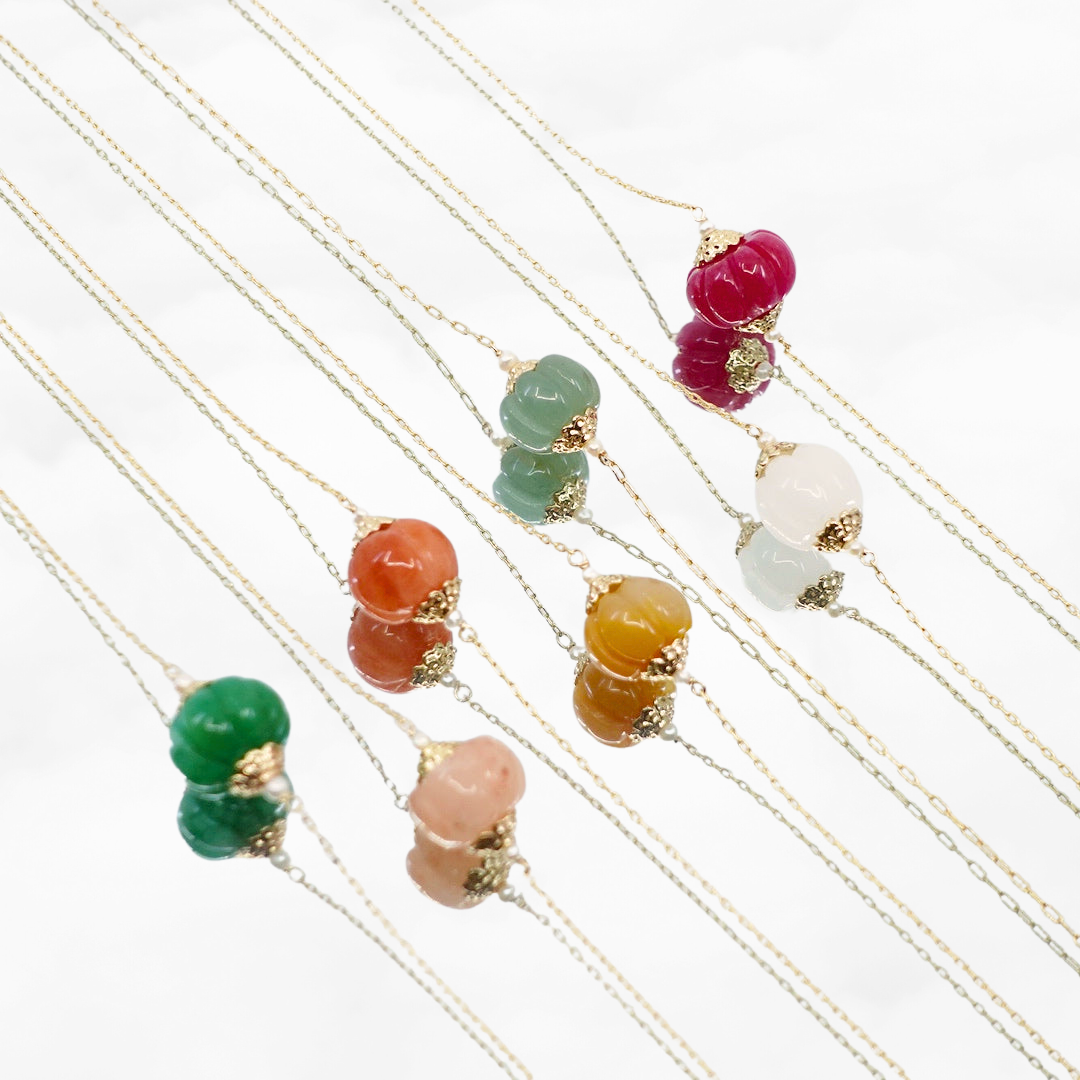 Floating Gemstone Pumpkin Necklace (Multicolor) - Yun Boutique