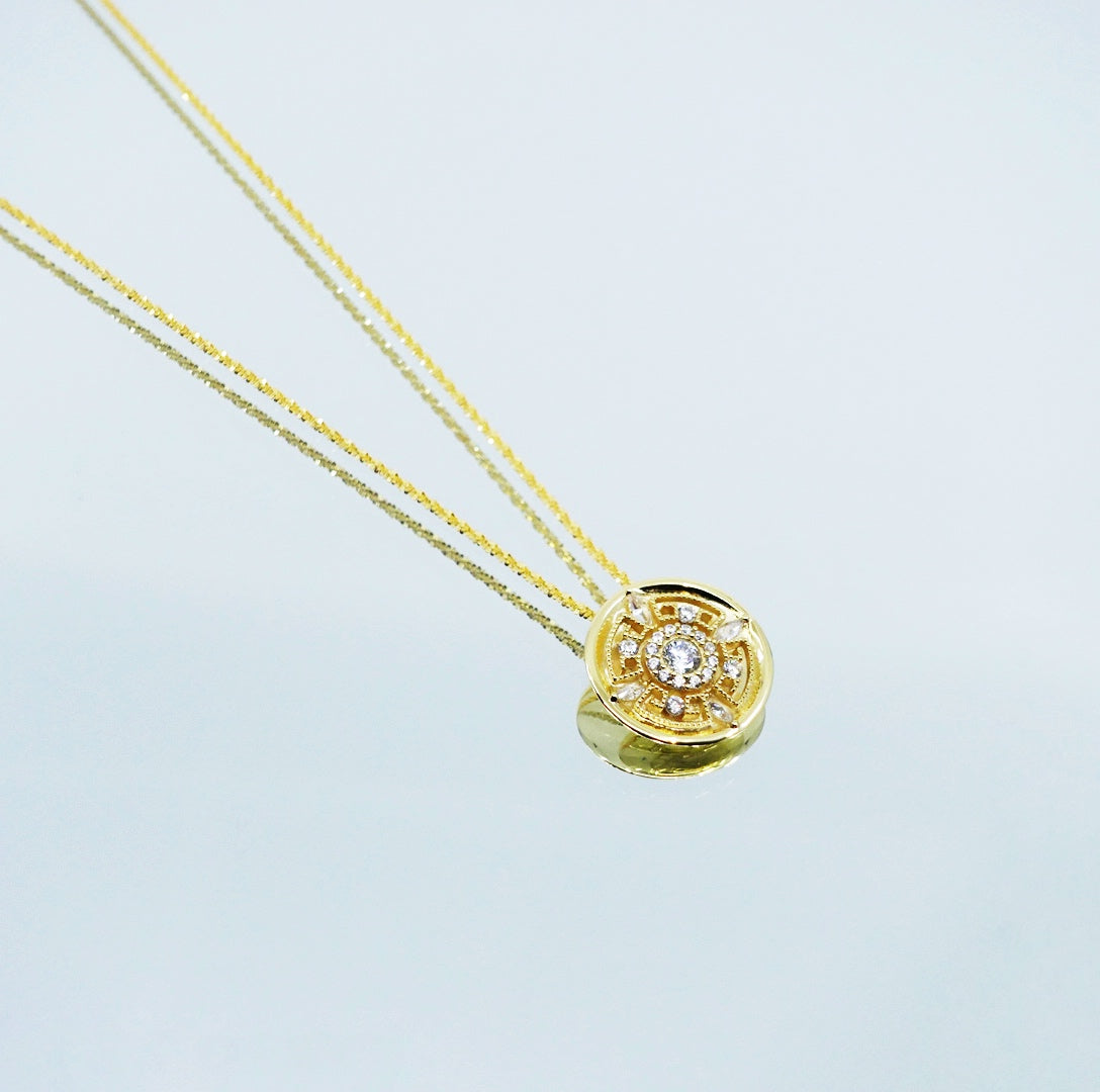 Revive Your Inner Kingdom Medium Pendant Necklace Gold - Yun Boutique