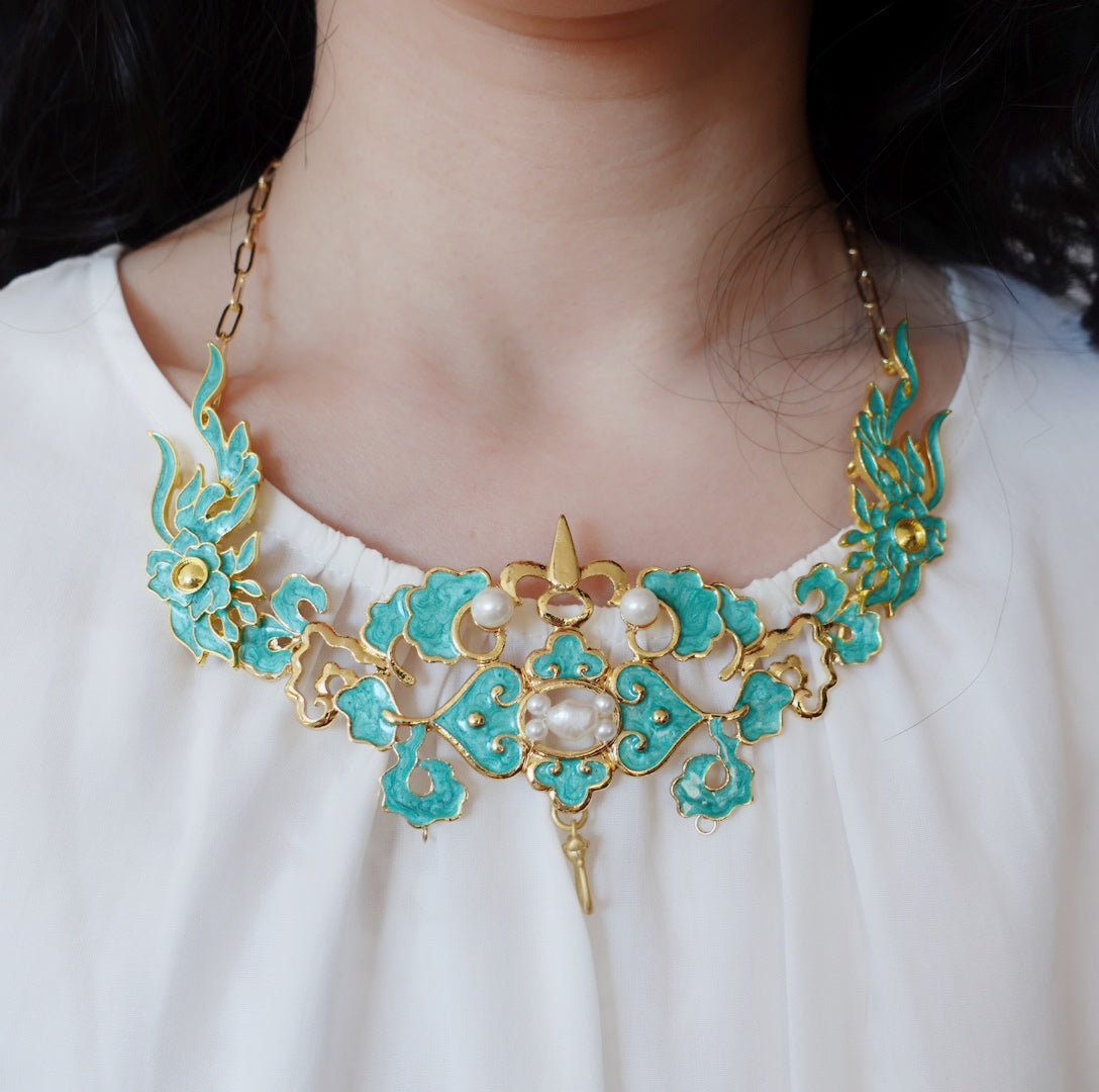 Imitation Kingfisher Turquoise Enamel Statement Necklace - Yun Boutique